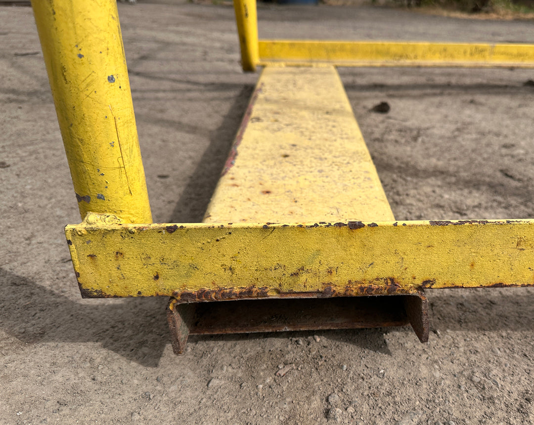 Ladder Scaffolding w/ 99" Platform Height