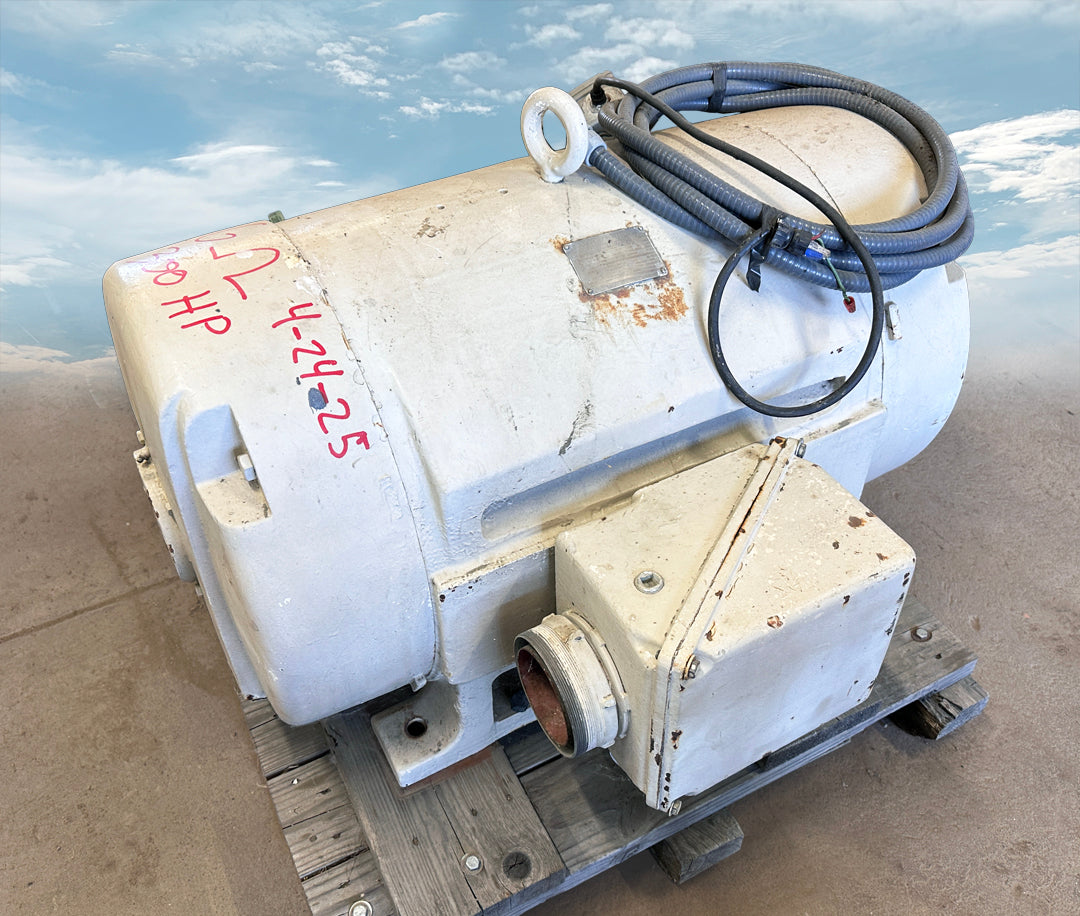 General Electric 300 HP, 460 V, 3565 RPM Induction Motor