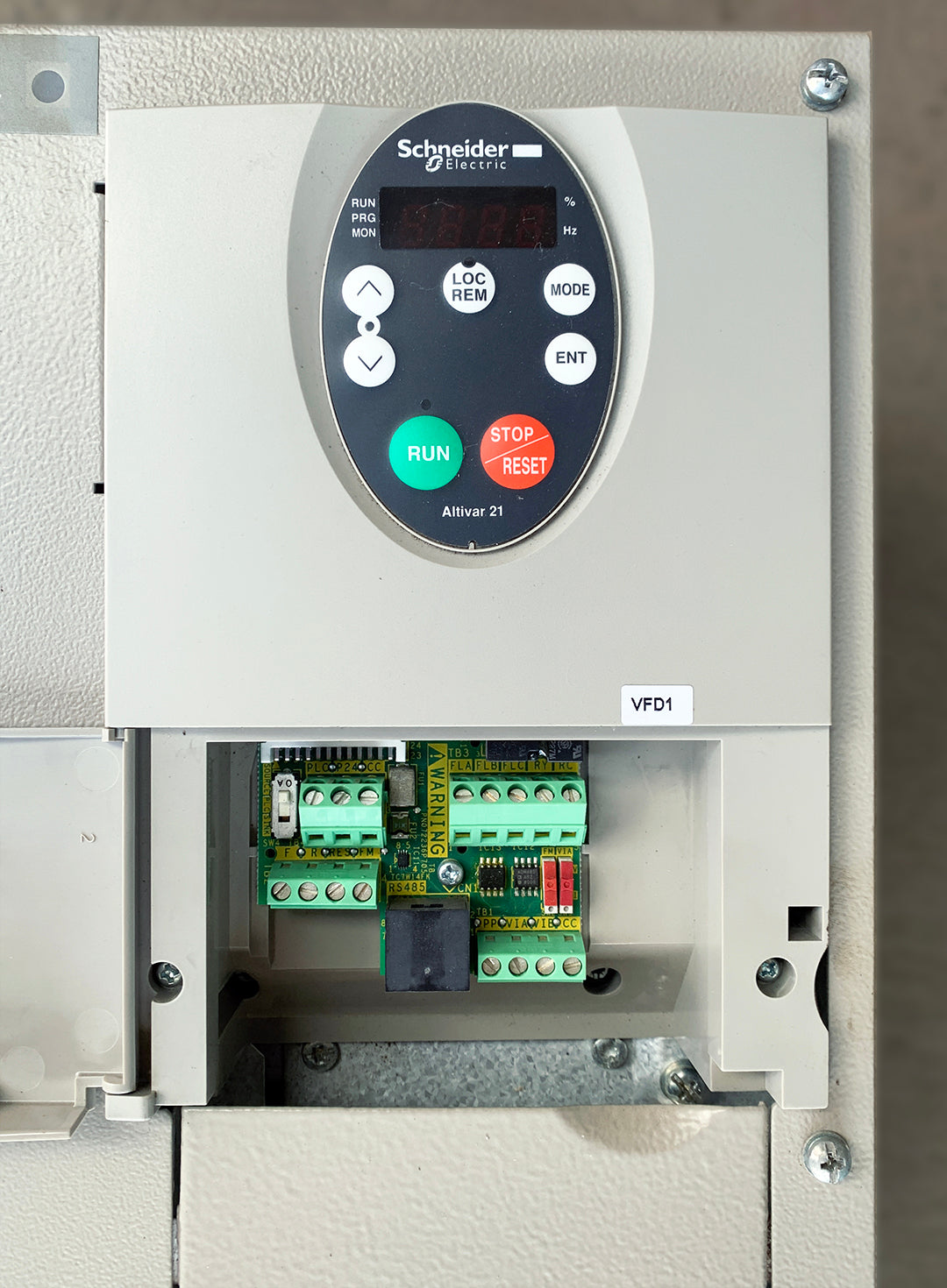 Telemecanique / Schneider Electric ATV21HD37N4 50 HP Variable Speed Drive