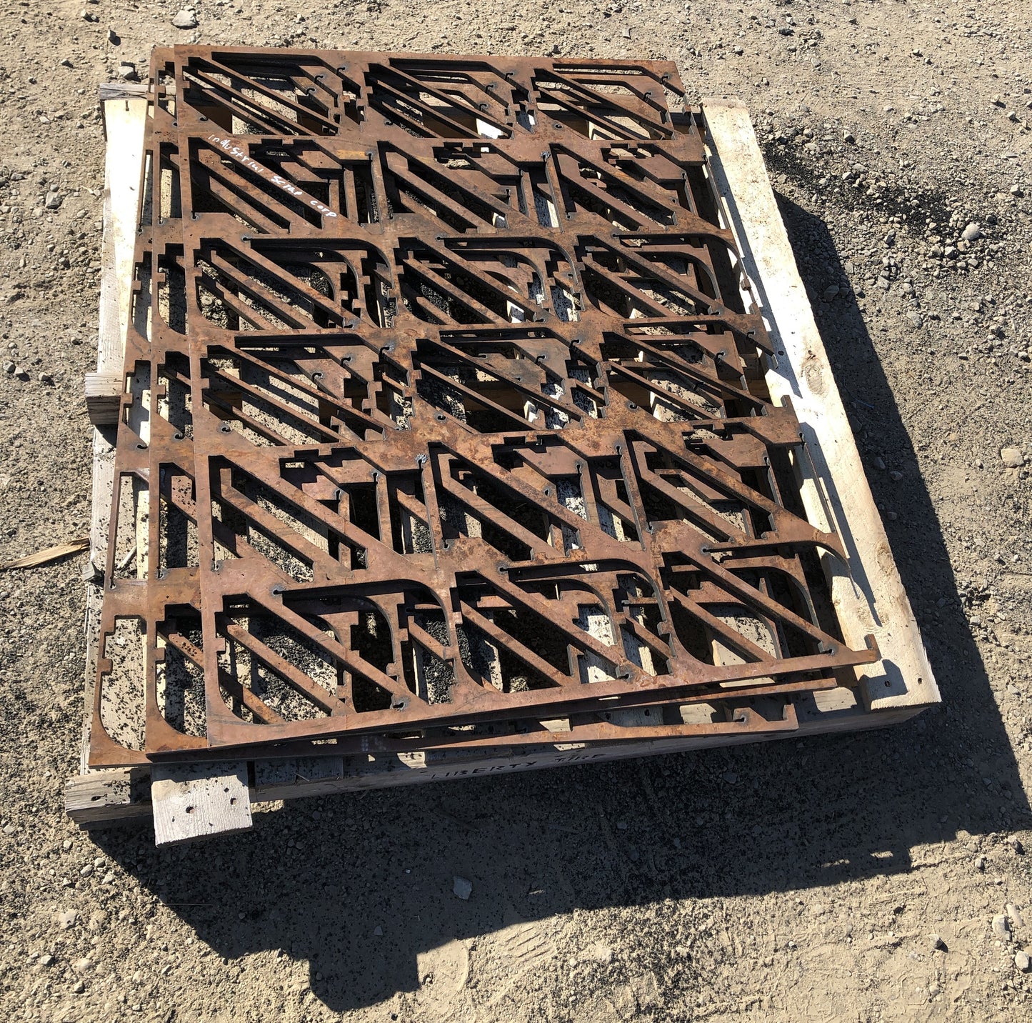 Fire-cut Steel Skeletons/Grating  |  Multiple Sizes & Designs Available