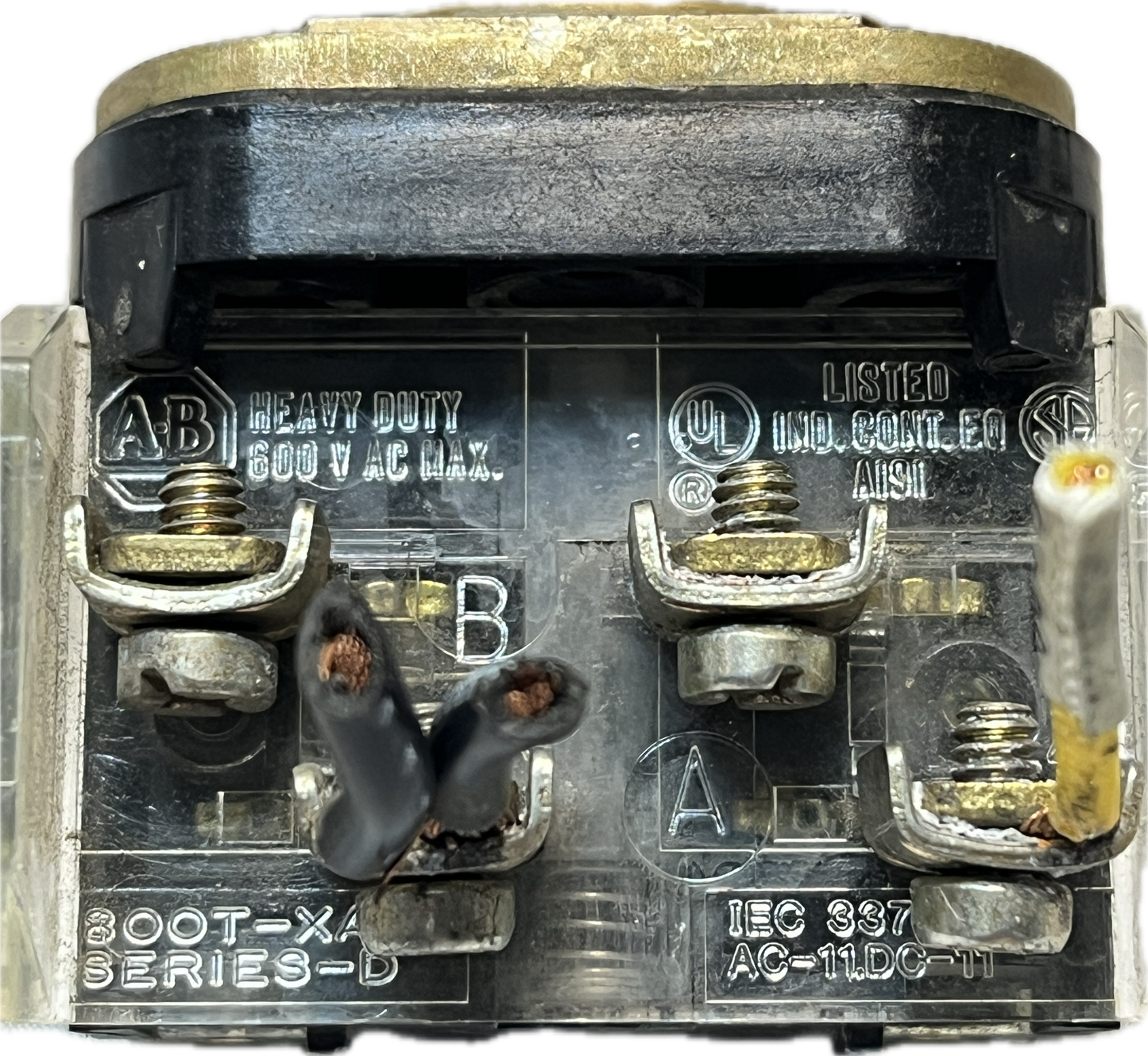 (2) Allen-Bradley 800T - XA Pushbuttons