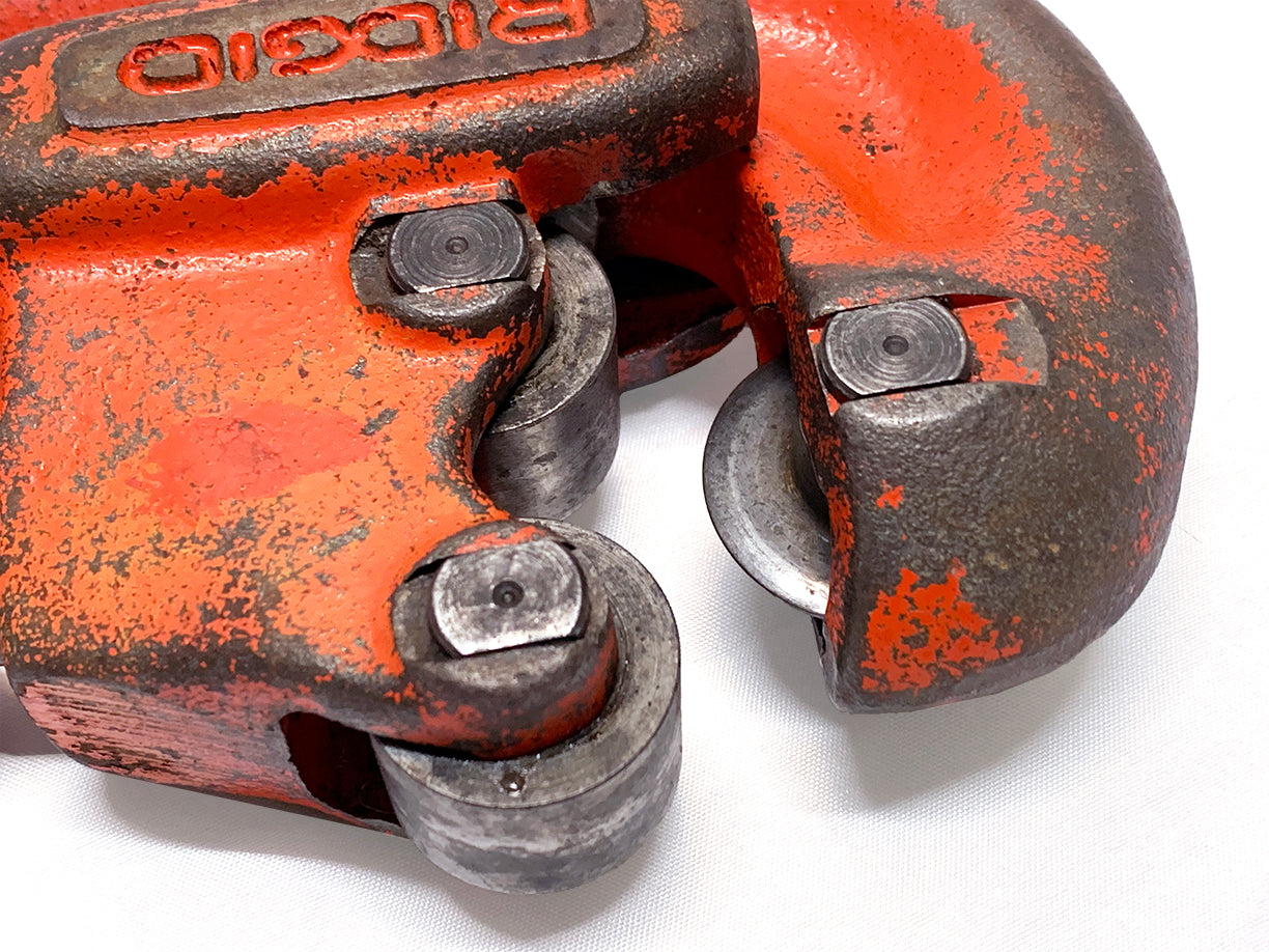 Ridgid ⅛" to 1¼" Heavy-Duty Pipe Cutter