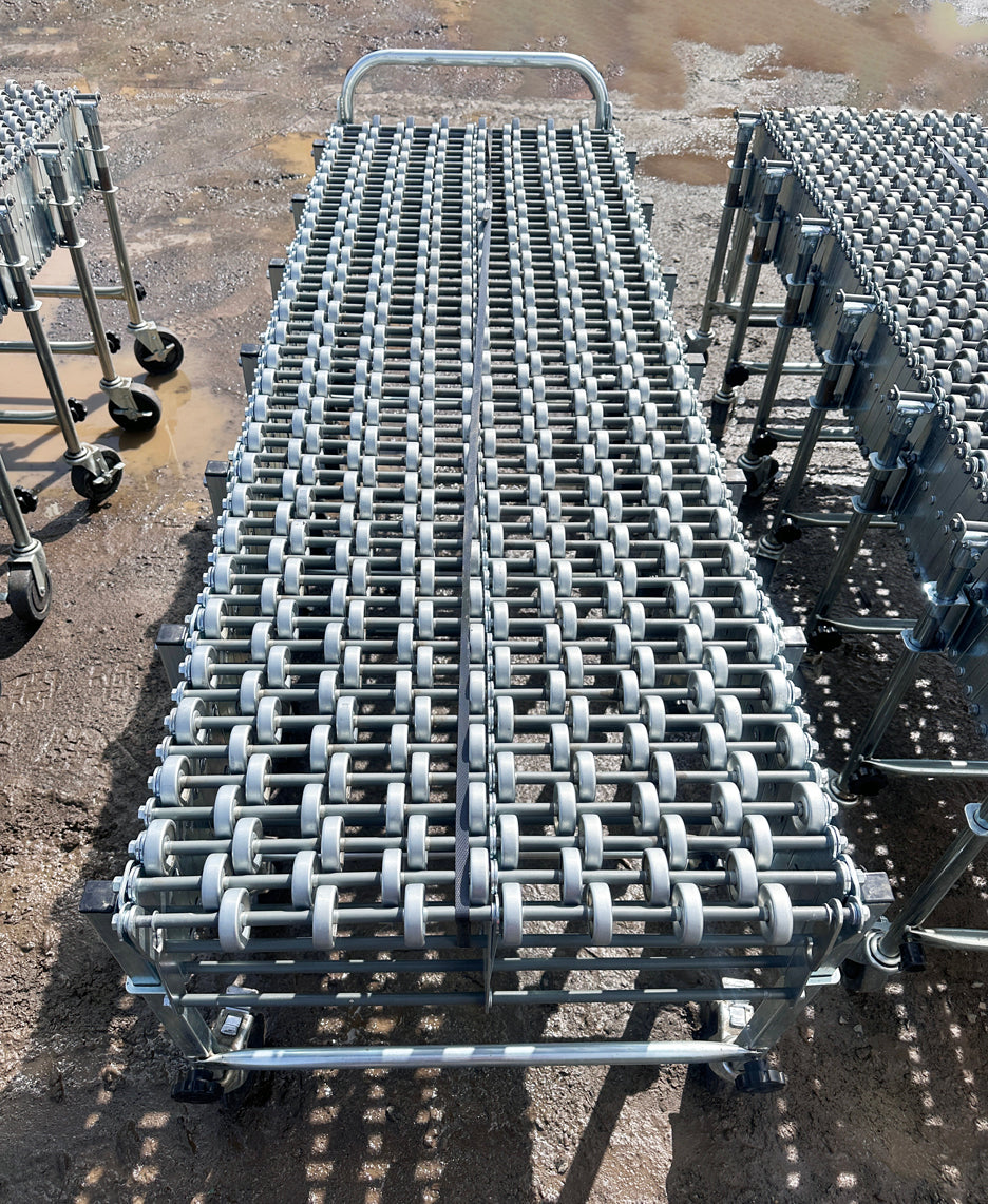 NestaFlex 24"W 175 Gravity Skate Wheel Conveyor