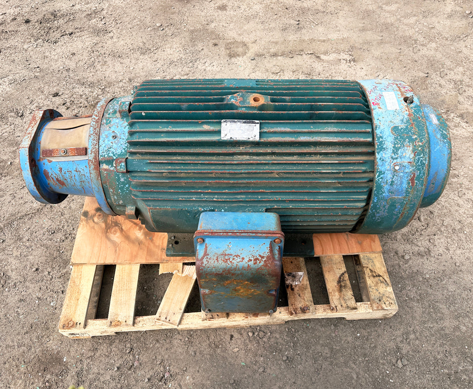 Toshiba 3J4200L1FAGDH1 3-Phase Induction Motor w/ Flanged Housing & Coupling Element
