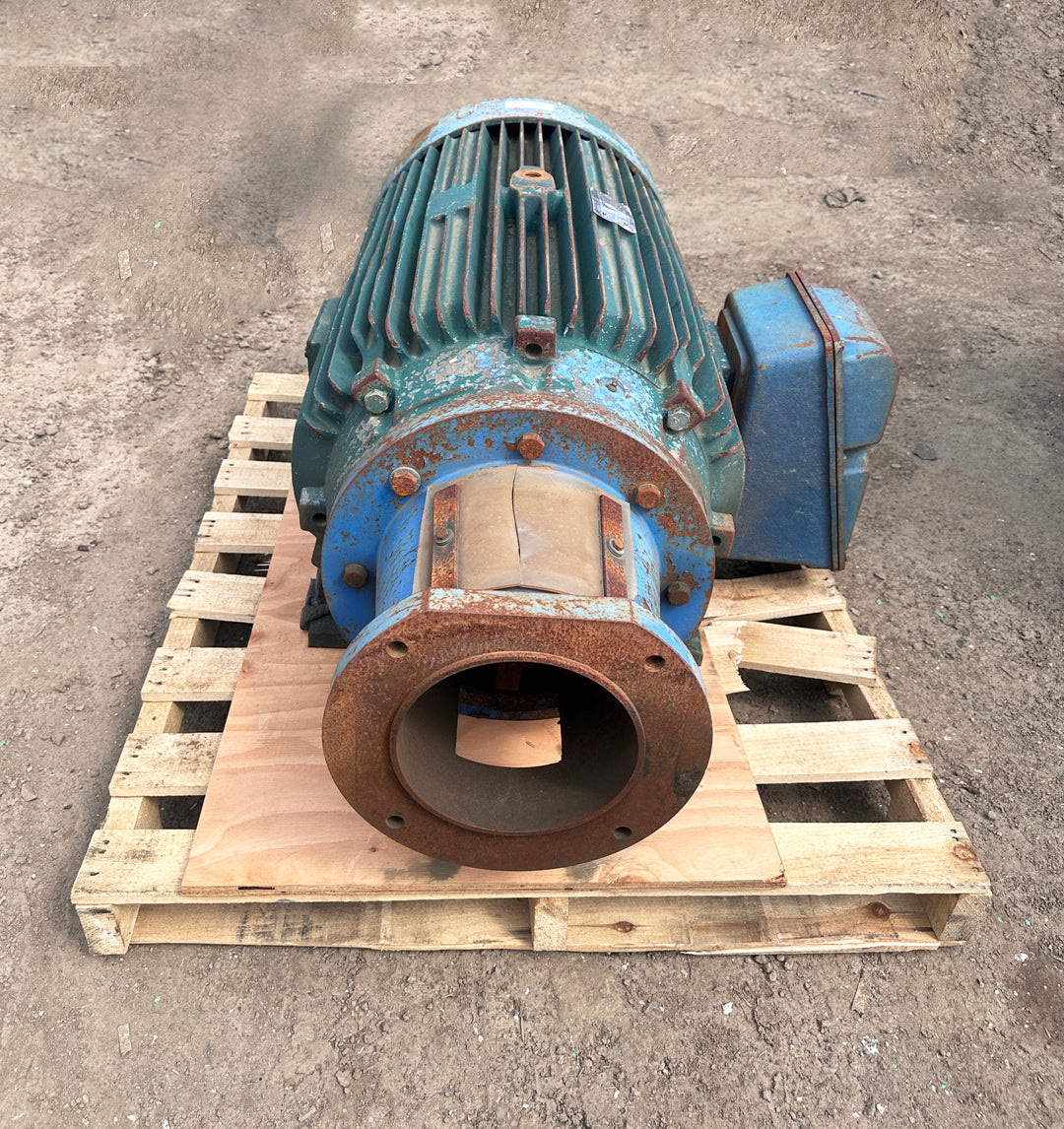 Toshiba 3J4200L1FAGDH1 3-Phase Induction Motor w/ Flanged Housing & Coupling Element