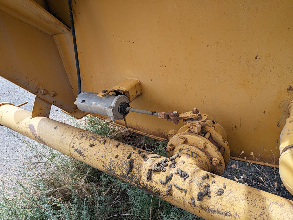 Caterpillar 631B Water Wagon