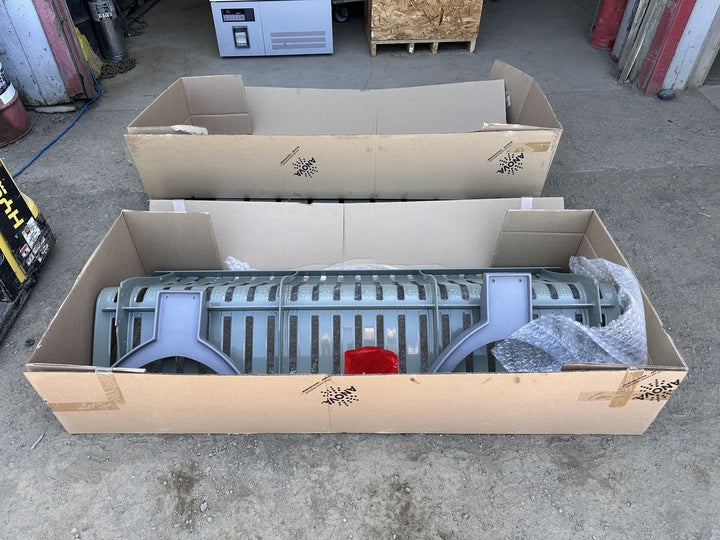 ANOVA Latitude L1441 6' Contour Bench