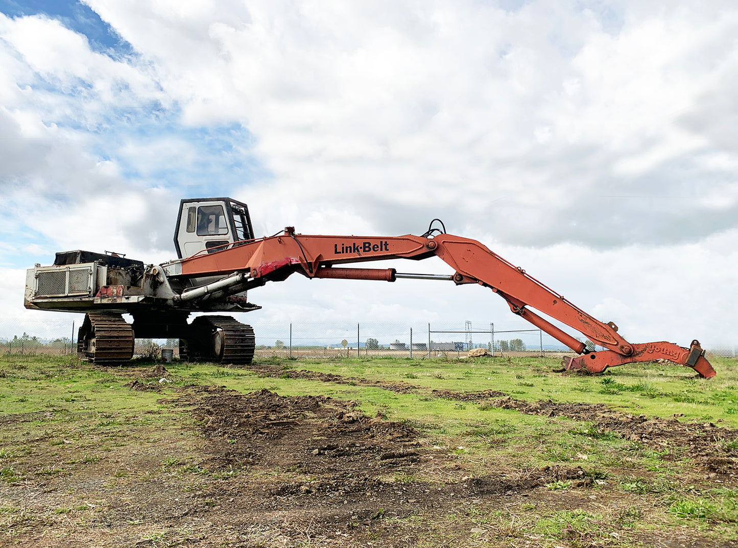 Link-Belt LS-5800 Crawler / Excavator