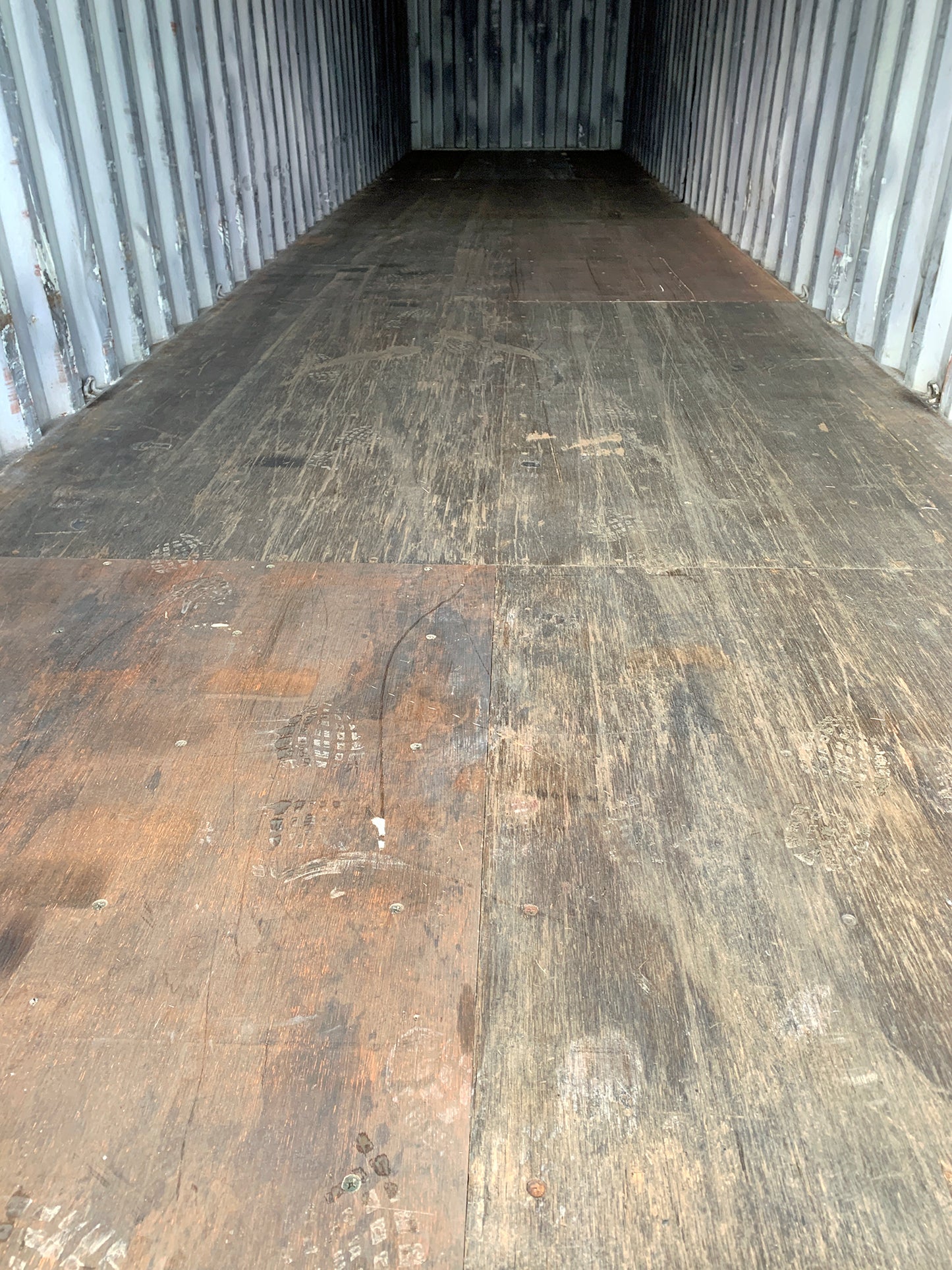 40' Shipping Container