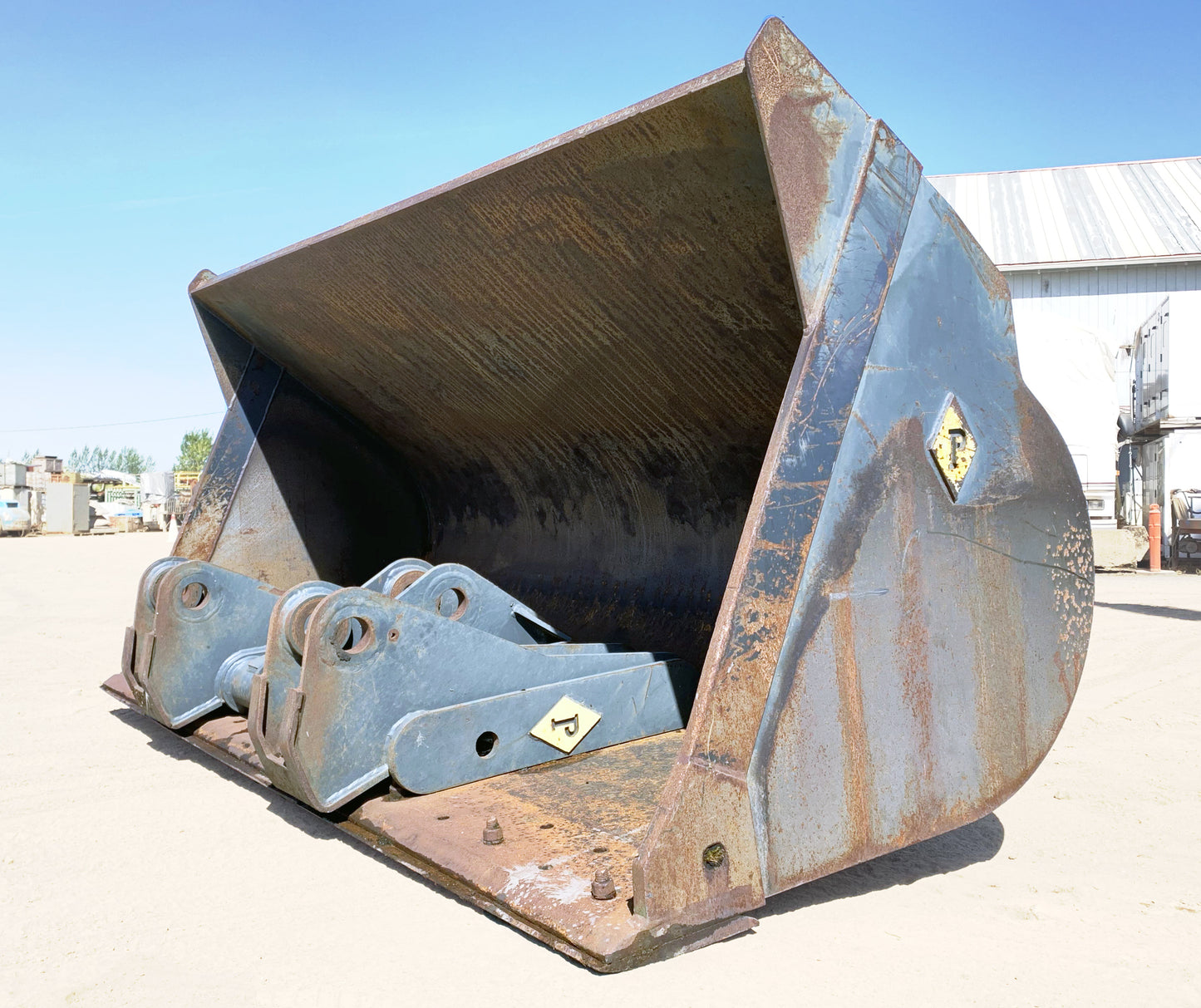 Pemberton General Purpose Bucket