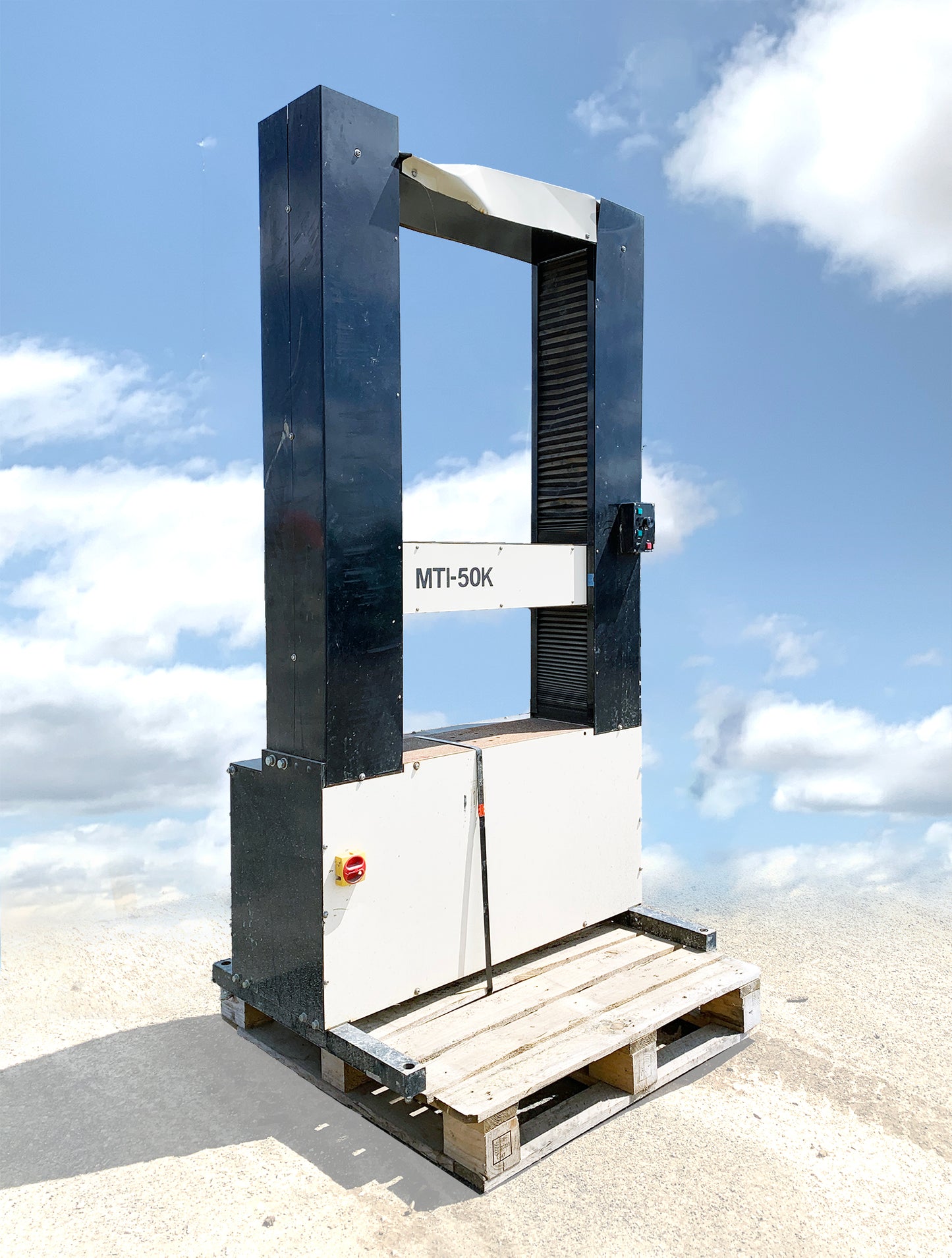 Measurements Technology Inc. Universal Testing System / Universal Testing Machine