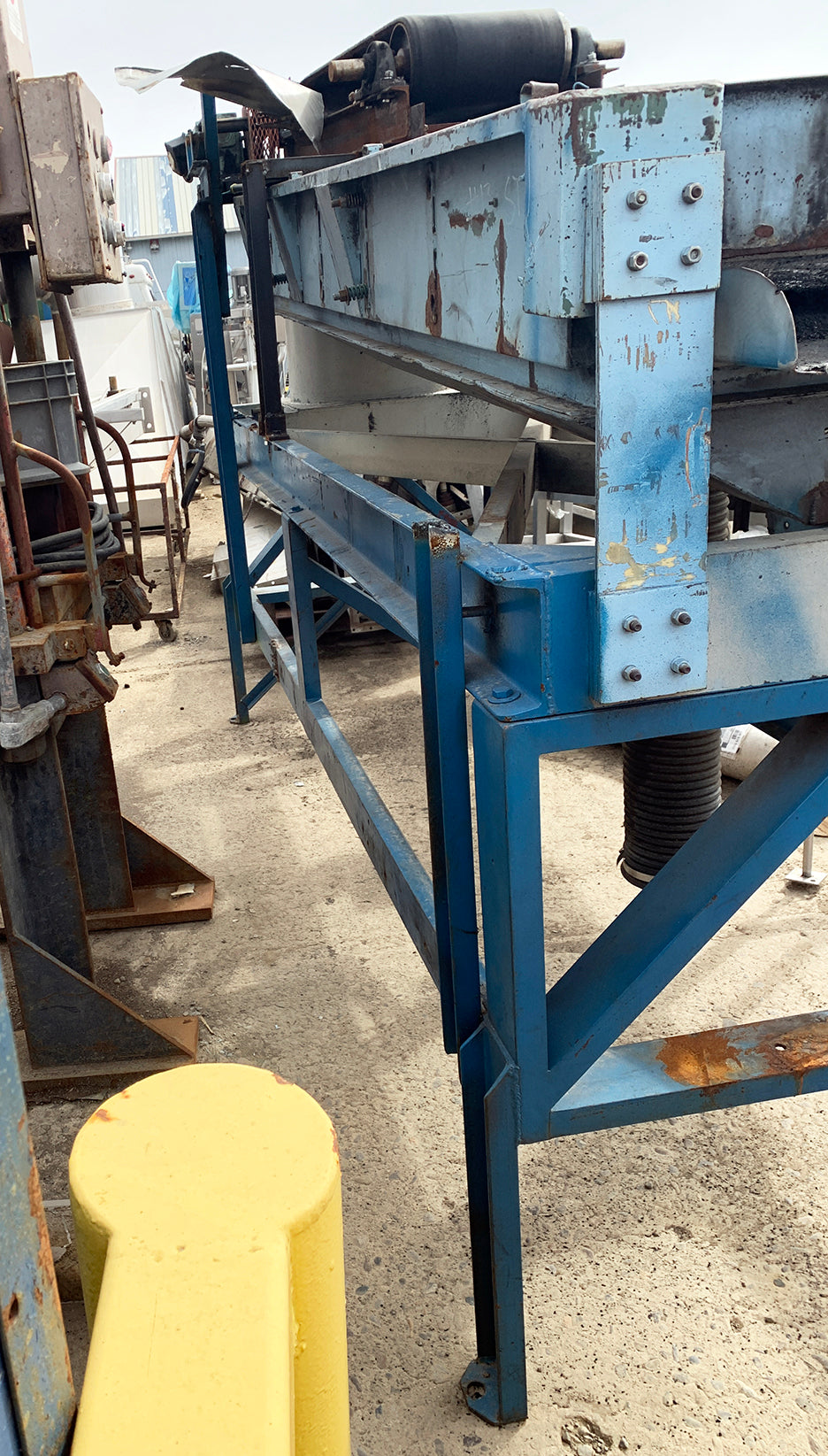Sprout-Waldron 2 ½ x 6 Vibratory Shaker Screen