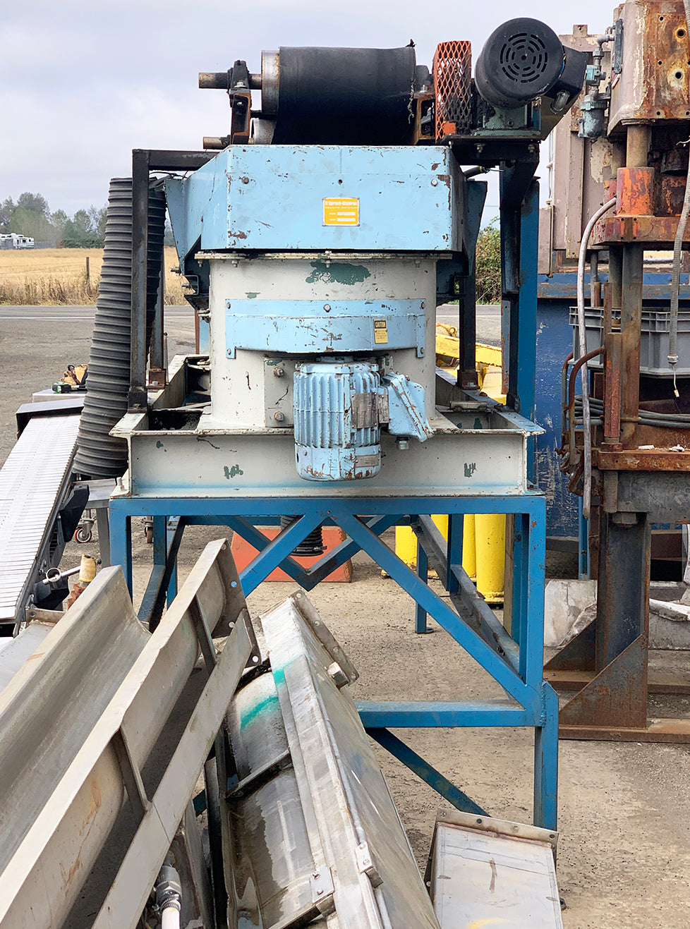 Sprout-Waldron 2 ½ x 6 Vibratory Shaker Screen