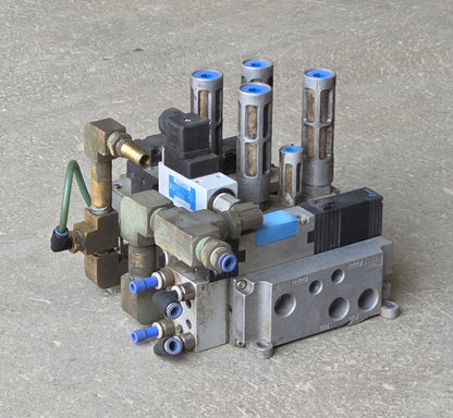 Festo Industrial Pneumatic Air Valve Manifold Assembly 24VDC