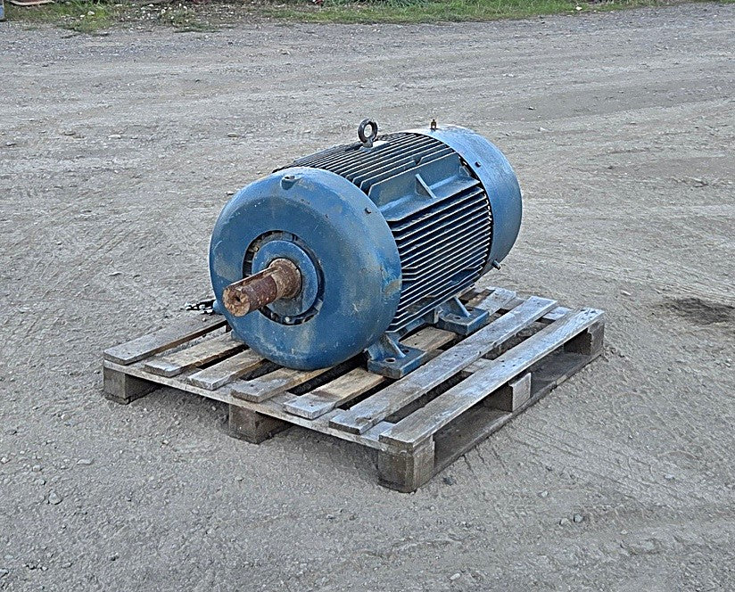 Siemens RGZEESD 200HP 460V 3-Phase 1785 RPM Motor