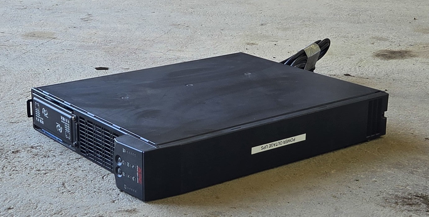 APC Smart-UPS 2U rackmount battery backup power supply