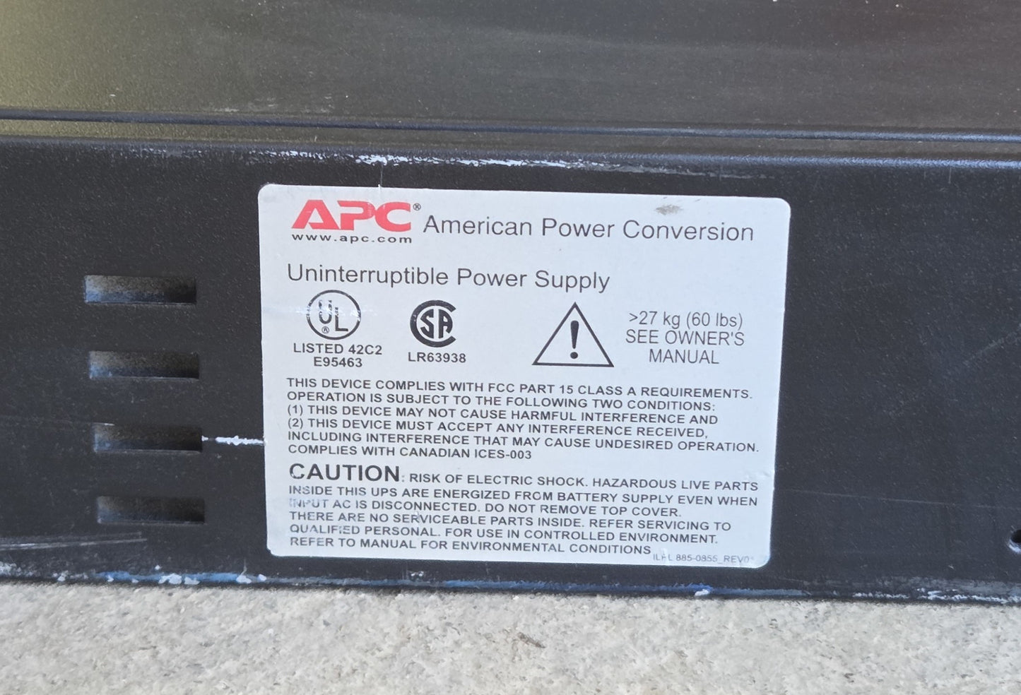 APC Smart-UPS 2U rackmount battery backup power supply