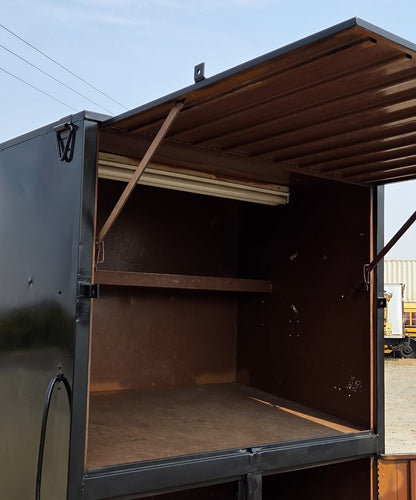Knaack Heavy Duty Rolling Steel Jobsite Tool Box Cabinet With Outlets