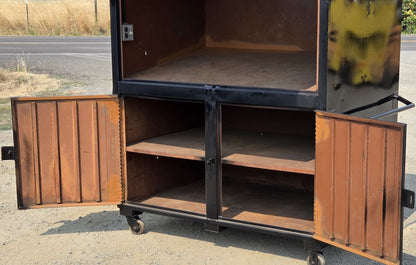 Knaack Heavy Duty Rolling Steel Jobsite Tool Box Cabinet With Outlets