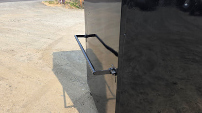 Knaack Heavy Duty Rolling Steel Jobsite Tool Box Cabinet With Outlets