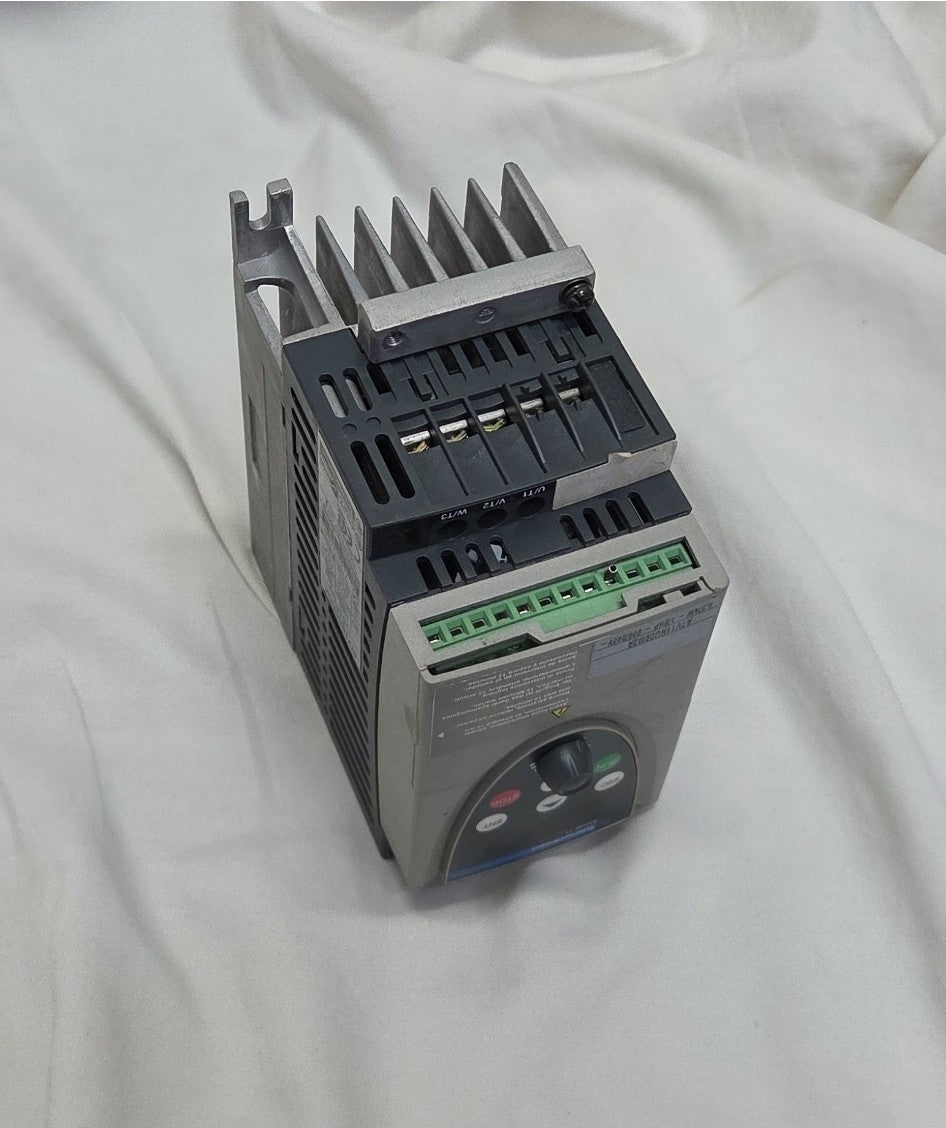 Telemecanique Altivar 11 ATV11HU09M2A Frequency Drive