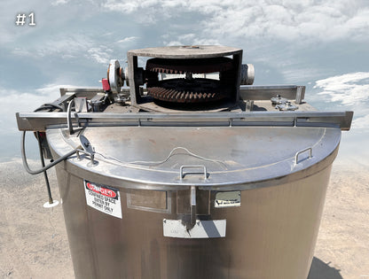 LEE Industries 1500-Gallon Vertical Jacketed Stainless Steel Mixing Tanks