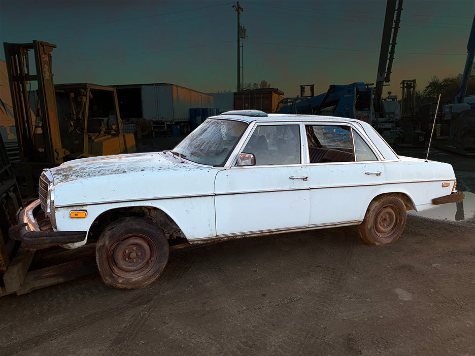 For PARTS ~ 1975 Mercedes-Benz 300D