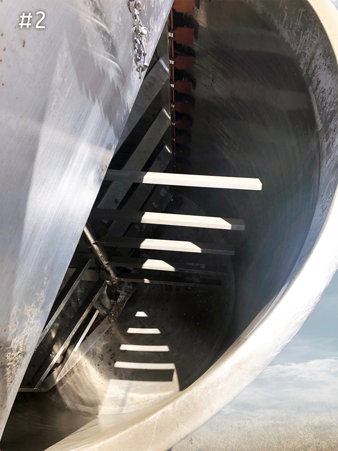 LEE Industries 1500-Gallon Vertical Jacketed Stainless Steel Mixing Tanks