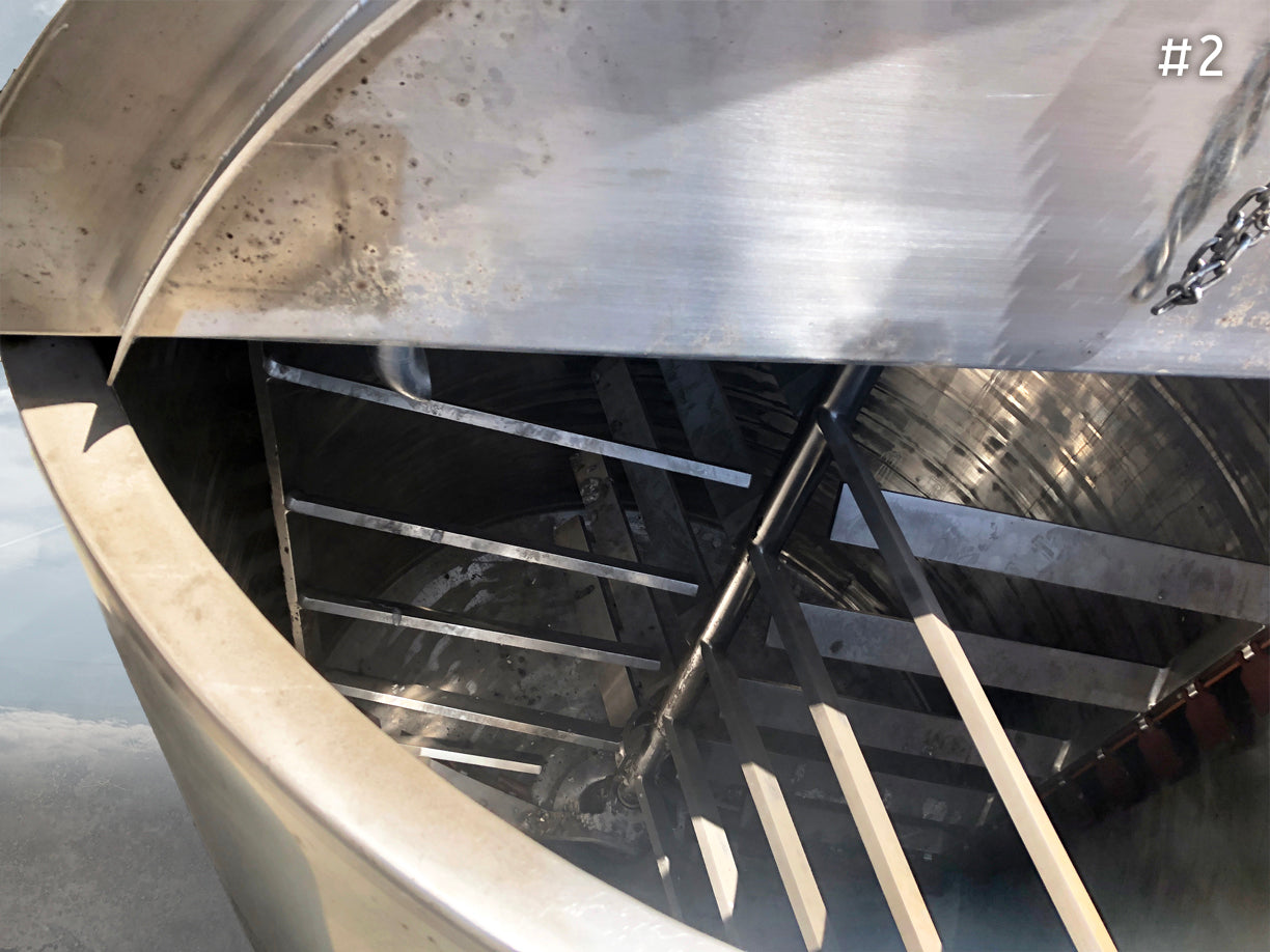 LEE Industries 1500-Gallon Vertical Jacketed Stainless Steel Mixing Tanks