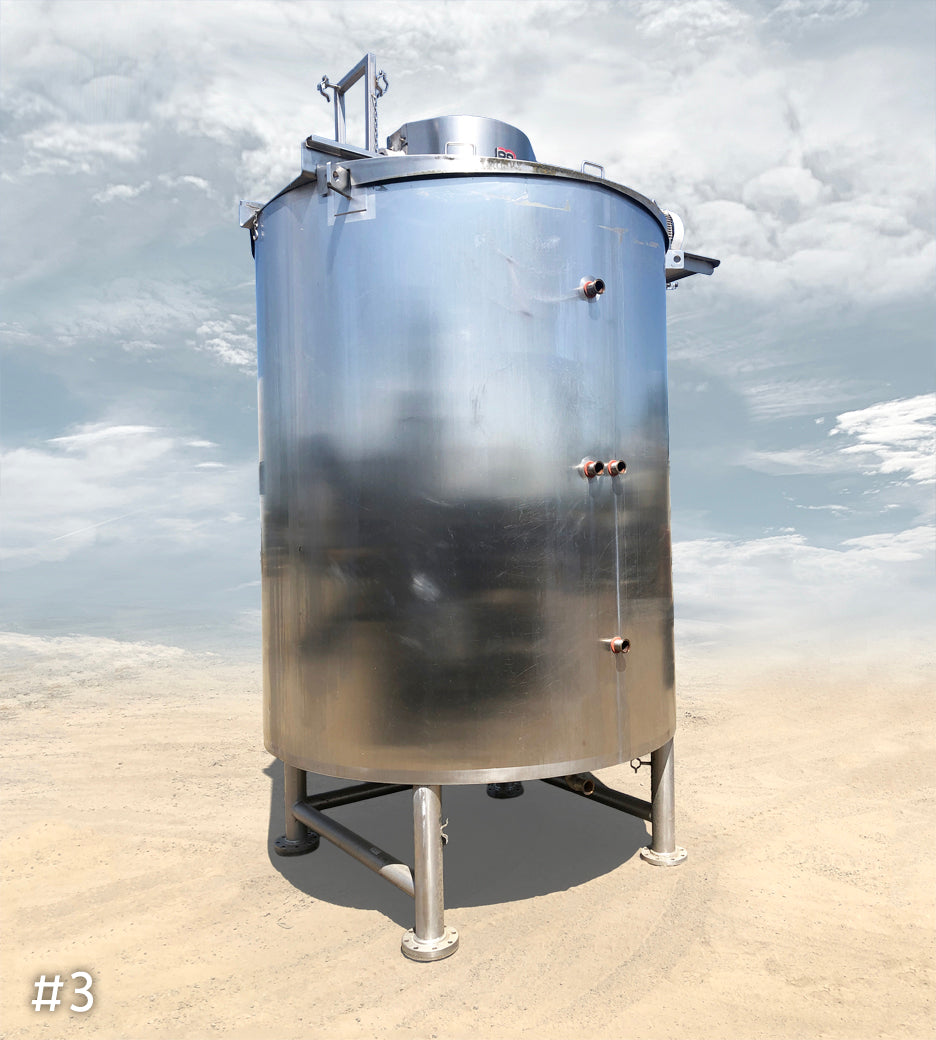 LEE Industries 1500-Gallon Vertical Jacketed Stainless Steel Mixing Tanks
