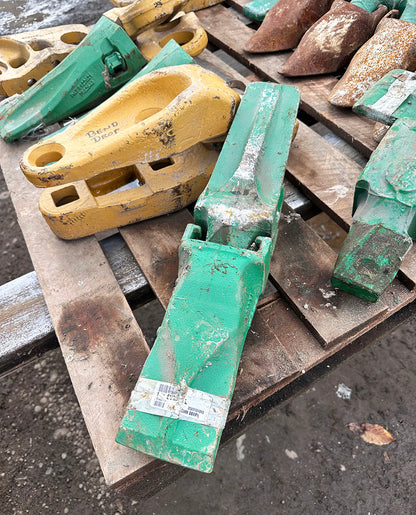 CAT / ESCO [John Deere] Bucket Teeth, Adapters, & Armor
