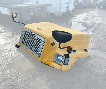 2003 Freightliner FS-65 Hood