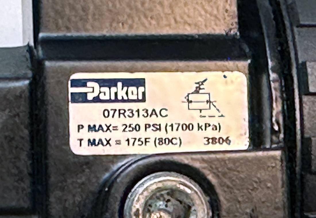 (3x) Parker 07R313AC Pneumatic Air Regulators