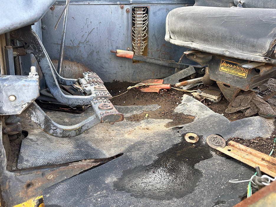 1983 John Deere 410B Backhoe Loader