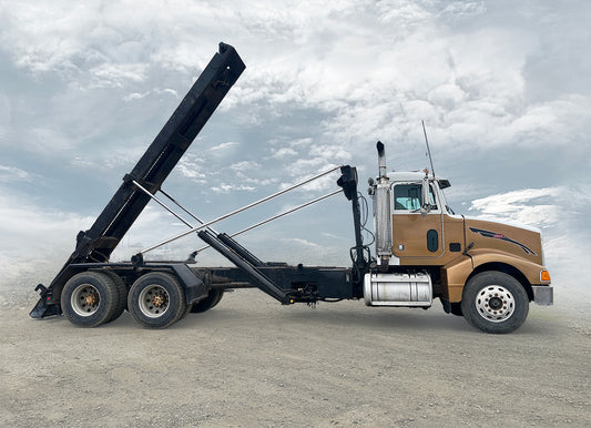 1996 Peterbilt 385 Roll-Off Truck