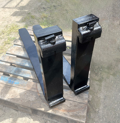 48" Class 3 Forks for 20" Rack - Like New