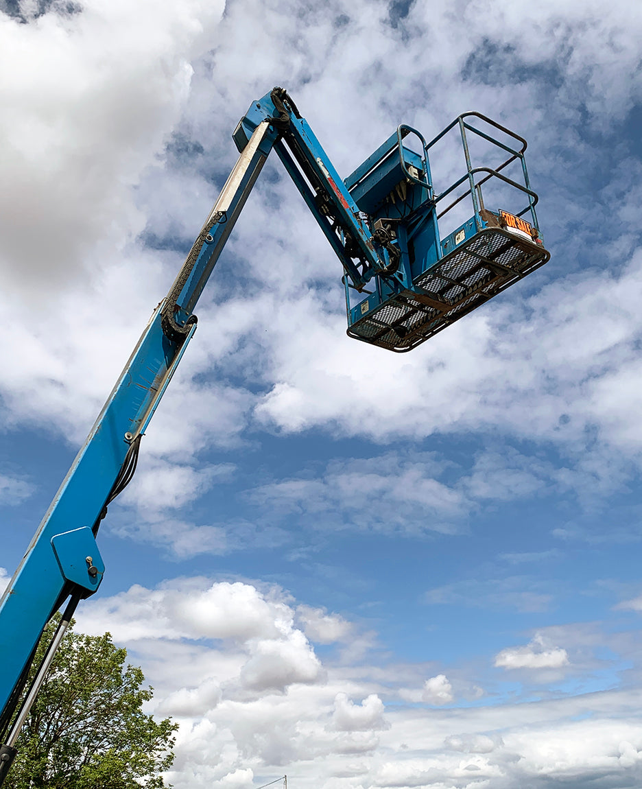 2006 Genie Z-45/25 Articulating Boom Lift