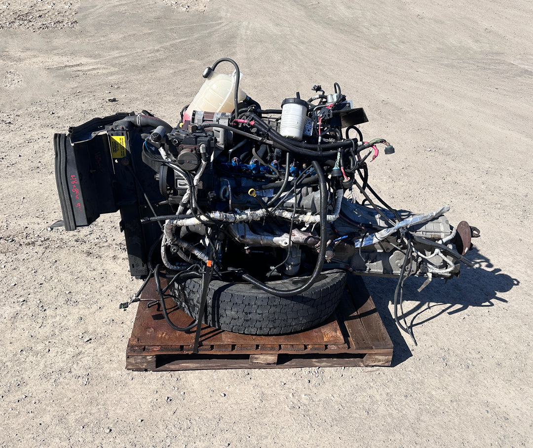 Ford 6.8L / 413 CI V10 Triton Engine w/ Ford F960G Transmission  (293389)