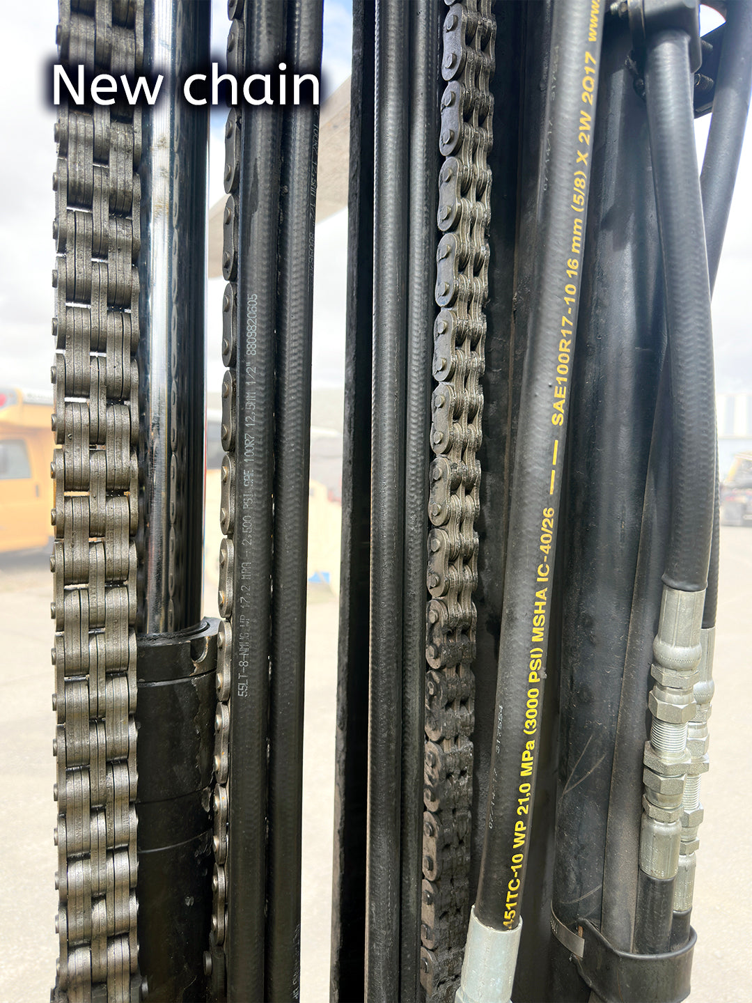 Hyster S80XM-BCS 8000 lb LP gas cushion tire forklift new mast chain lifting mechanism hydraulic hoses.