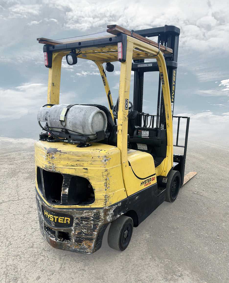 2009 Hyster S60FT 6000 lb. Forklift with Side Shift