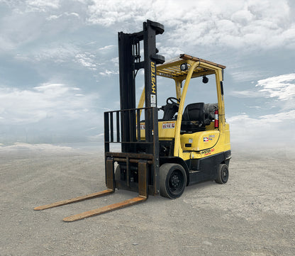 2009 Hyster S60FT 6000 lb. Forklift with Side Shift