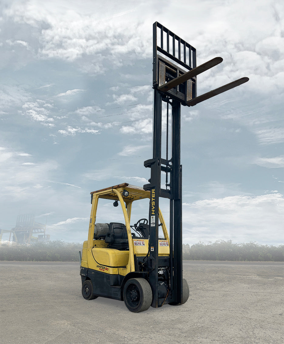 2009 Hyster S60FT 6000 lb. Forklift with Side Shift