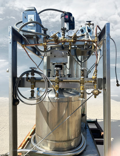 Front View]: Andonian Cryogenics HP-40 cryogenic pump and vaporizer skid front view showing vacuum regulator and primary valves.