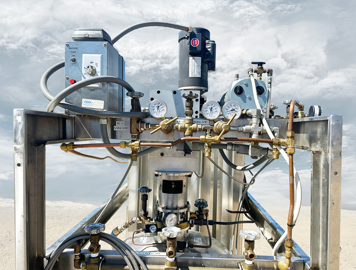 Top Manifold]: Andonian Cryogenics HP-40 top manifold close up showing pressure gauges valves and timer control box.