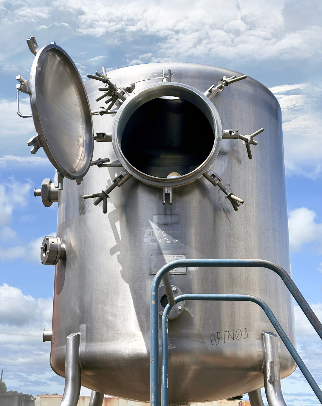 APV Crepaco 60 PSI Stainless Mixing Tank with Bottom Sweep