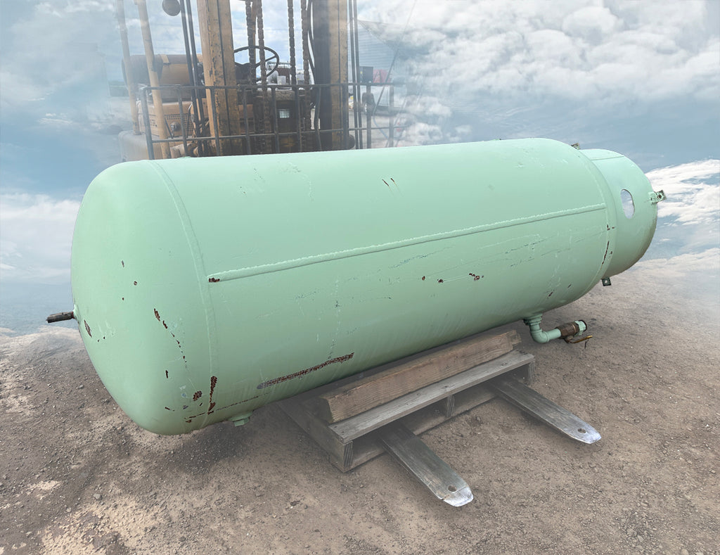 400-Gallon Vertical Air Receiver Tank