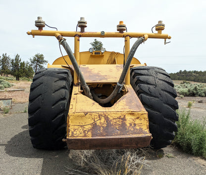 CAT 631B Water Wagon / Truck