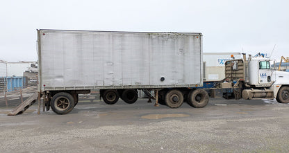 Freuhauf Dry Van / Trailer