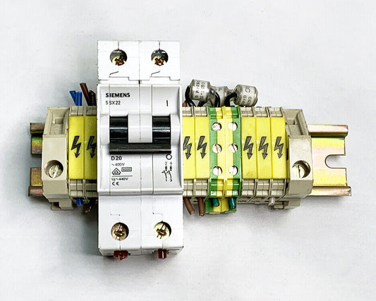 Siemens 5SX22, SRC CG31.5L, & Fuse Components on Mounting Plate