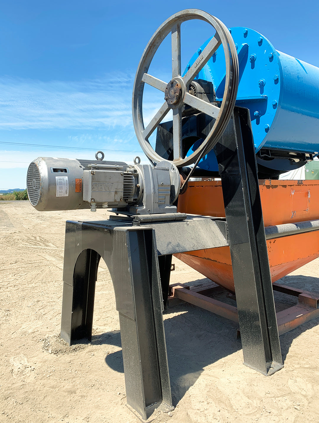 ball mill with hopper, control box & 3/4" steel balls